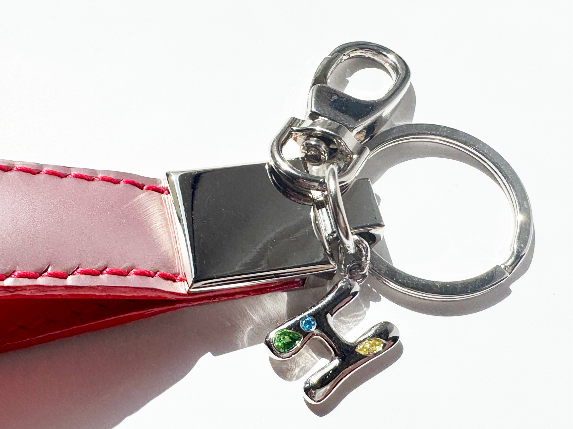 Kima Keychain in Dusty Pink Metallic